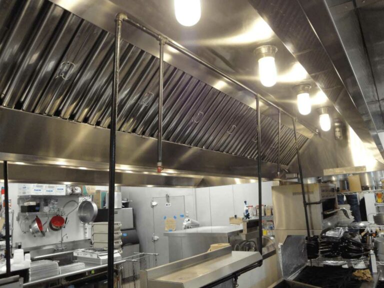 Range Hood Cleaning and Exhaust Fan Filter Degreasing Tips